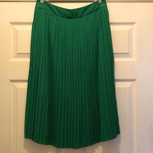 Emerald/Kelly green, pleated skirt